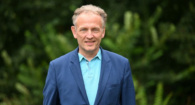 Portrait von Dr. Heedt